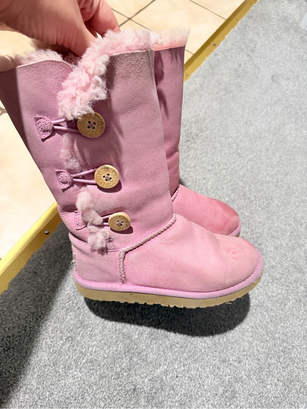 UGG Girls Pink Button-Accent Shearling Boots